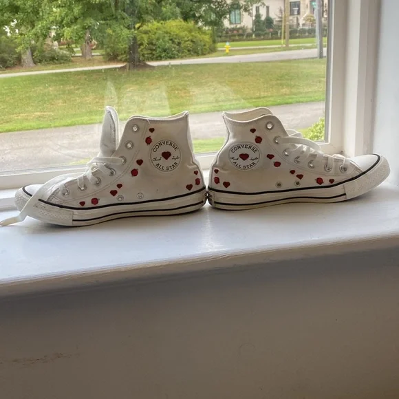 Converse Chuck Taylor ALL STAR White High-Tops with Red Heart & Roses Accents - Picture 9 of 15